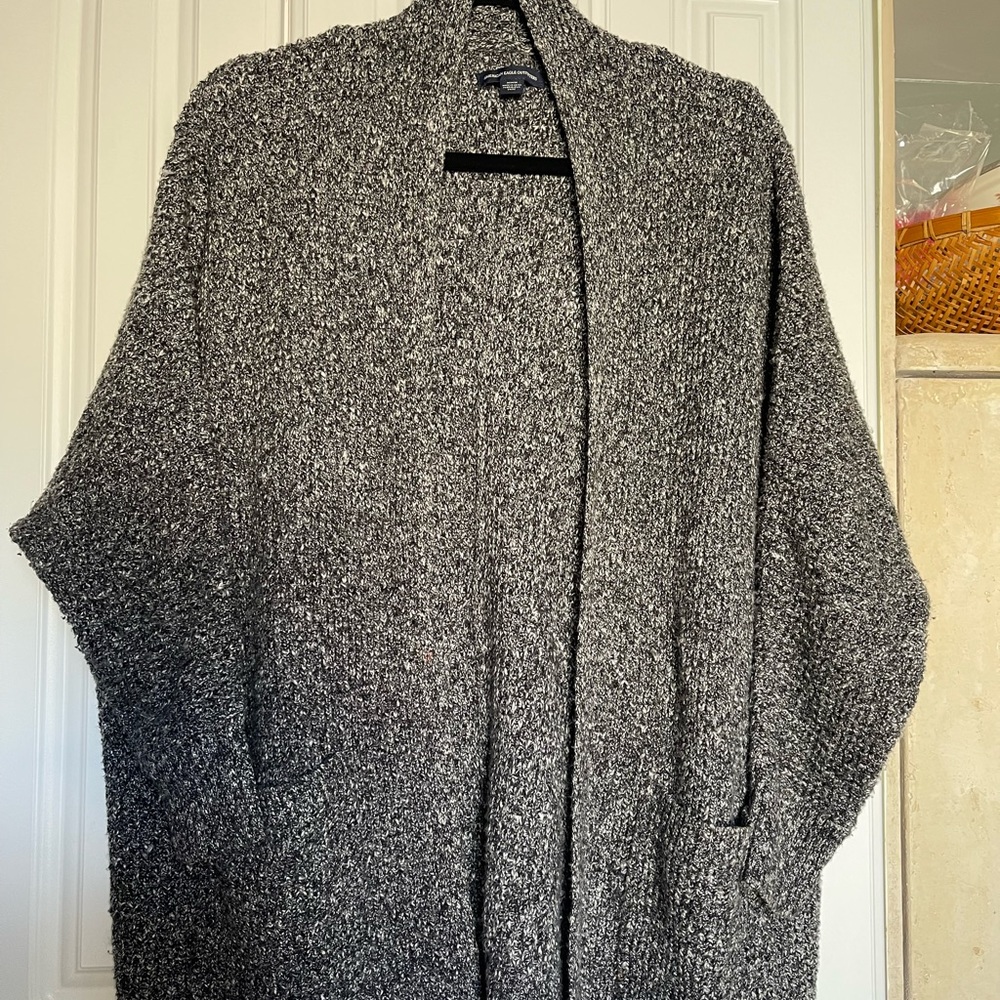 American Eagle Cardigan